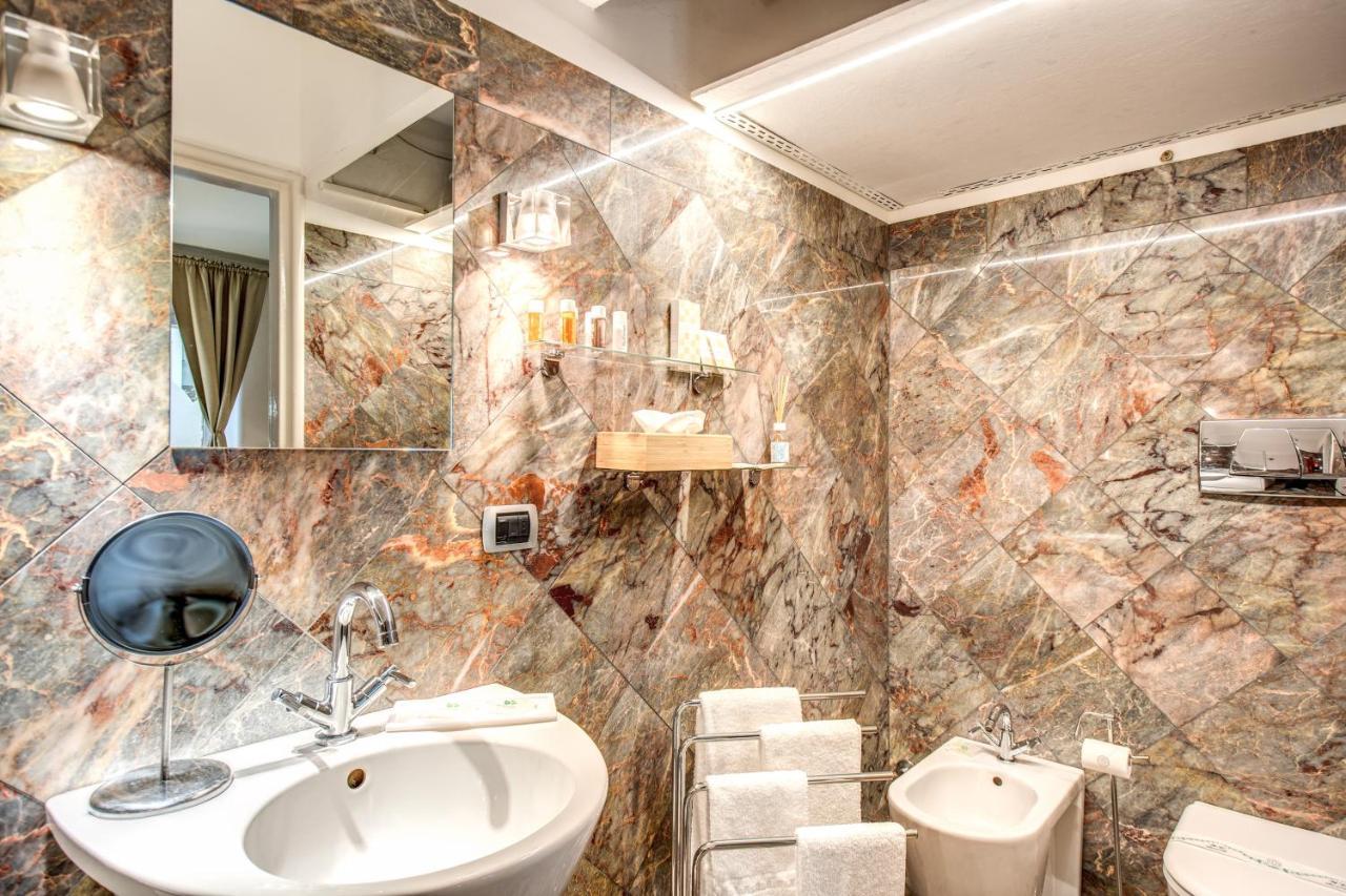 Brera Milan Suite Milão Exterior foto